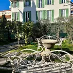 L'orangerie Secret Garden In Old 4min