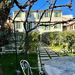 Appartamento L'orangerie Secret Garden In Old 4min