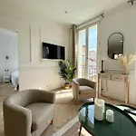 L'Orangerie Secret Garden Apartment In Old Antibes Beach 4Min