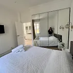 L'Orangerie Secret Garden Apartment In Old Antibes Beach 4Min * アンティーブ