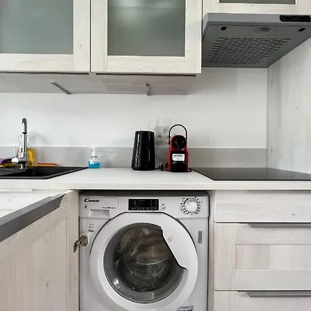 Amazing New In The Heart Of The Old Town Of Apartment *