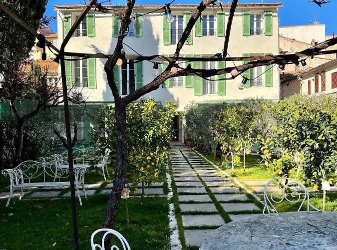 Daire Amazing New In The Heart Of The Old Town Of